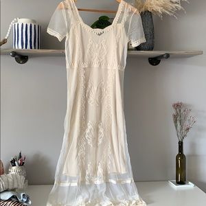 Zara Beautiful White Dress